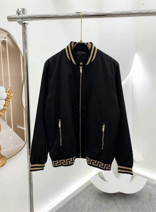 Picture of Versace Jackets _SKUVersaceM-3XL12yx1129840